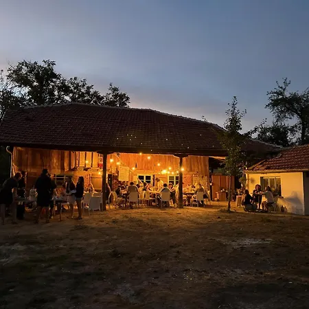 Kemp Glamping *