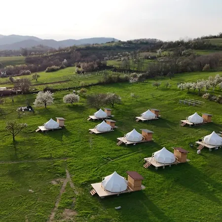 Kemp Glamping