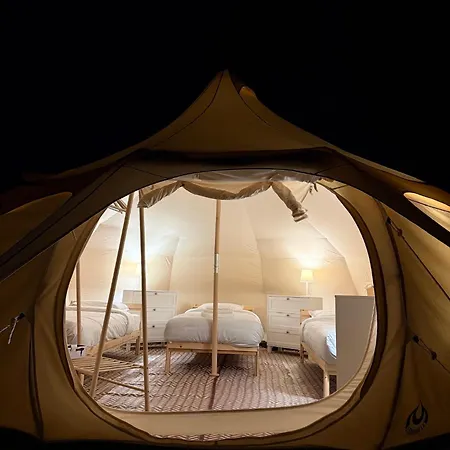 Glamping *