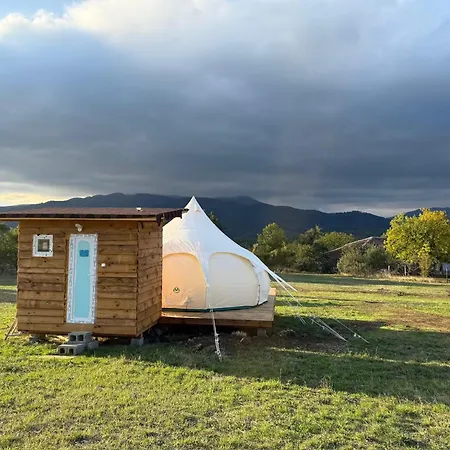 Kemp Glamping