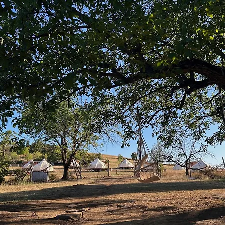 Kemp Glamping